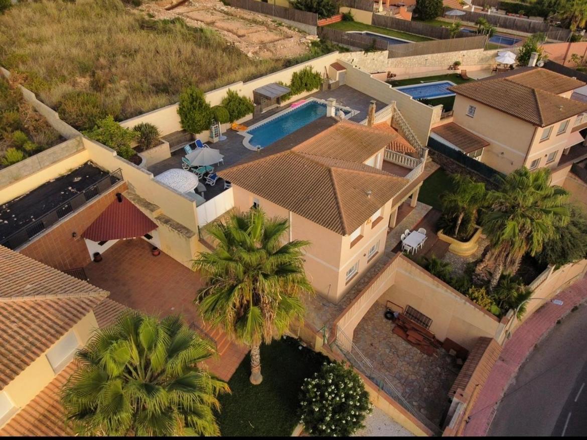 Willa Con Piscina El Vendrell Exterior foto